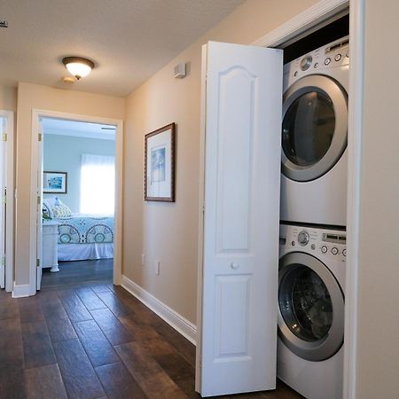 Hibiscus Hideaway Condo Walk To Historic Bridge St 브레이든턴비치 외부 사진